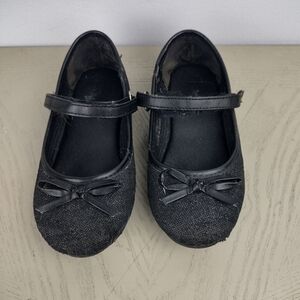 Black Kids Shoes with Bow Detail size 10M